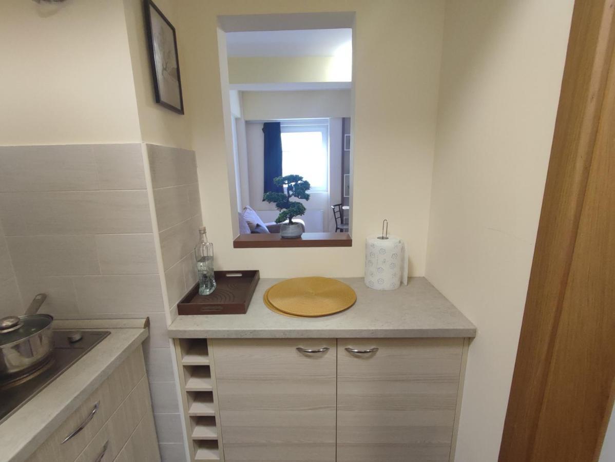 Suncani Apartman 36, Brzeće Buitenkant foto